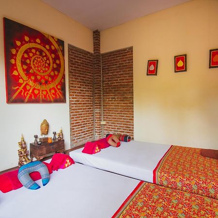 Joy'S House & Tour Bed & Breakfast Chiang Mai Exterior foto