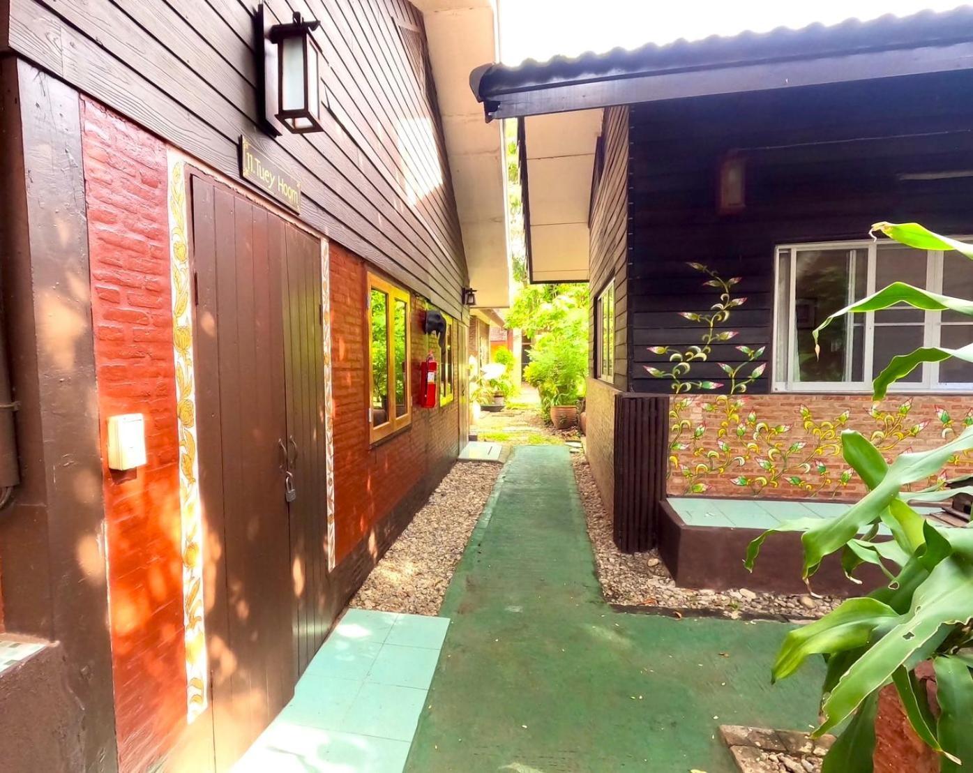 Joy'S House & Tour Bed & Breakfast Chiang Mai Exterior foto